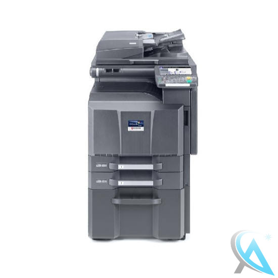 Kyocera TASKalfa 3510i gebrauchter Kopierer auf Unterschrank mit Rollen