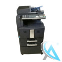 Kyocera TASKalfa 250ci gebrauchter Kopierer mit Unterschrank CB-730